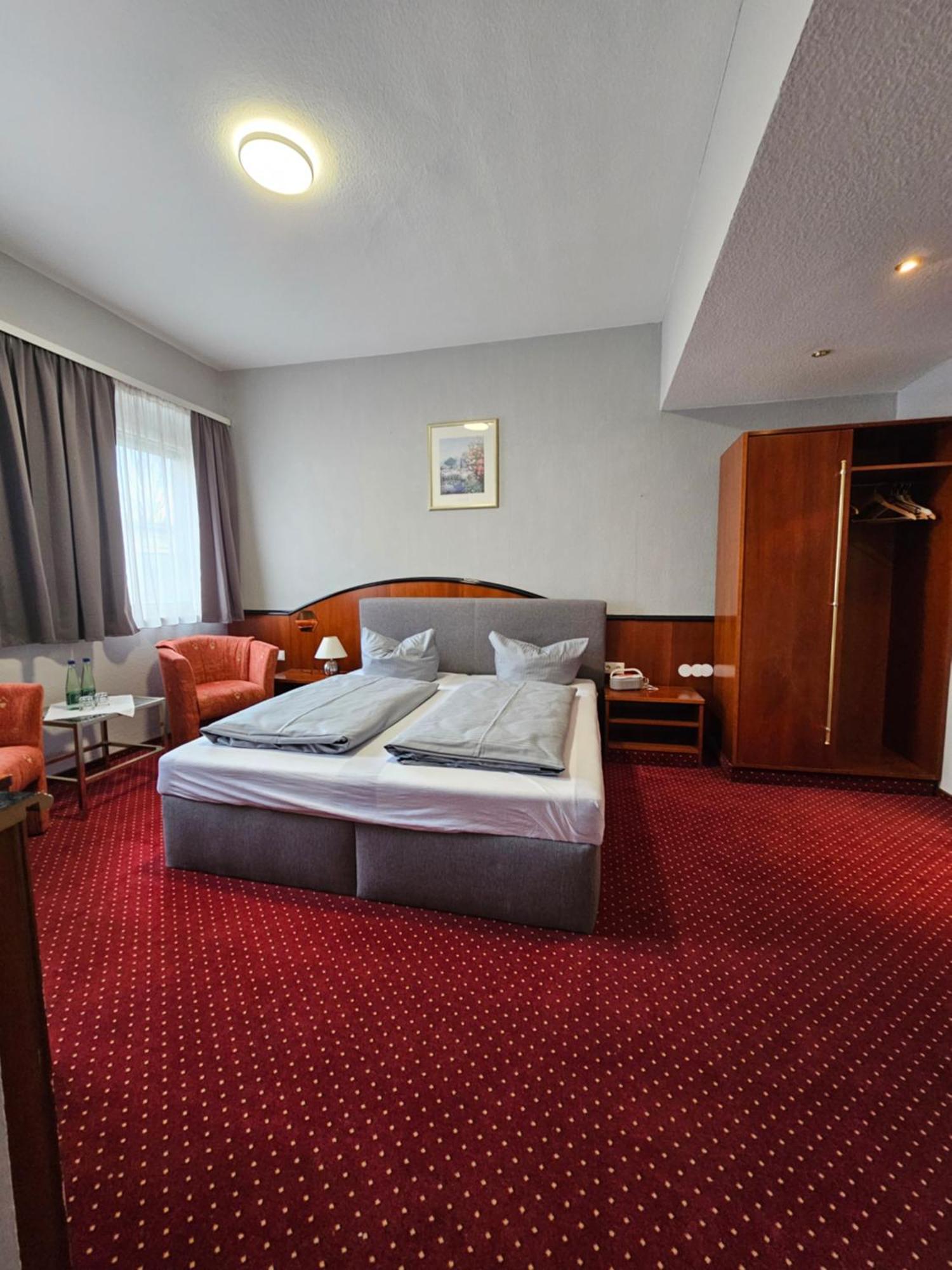 Hotel & Restaurant Krone Rehau Esterno foto
