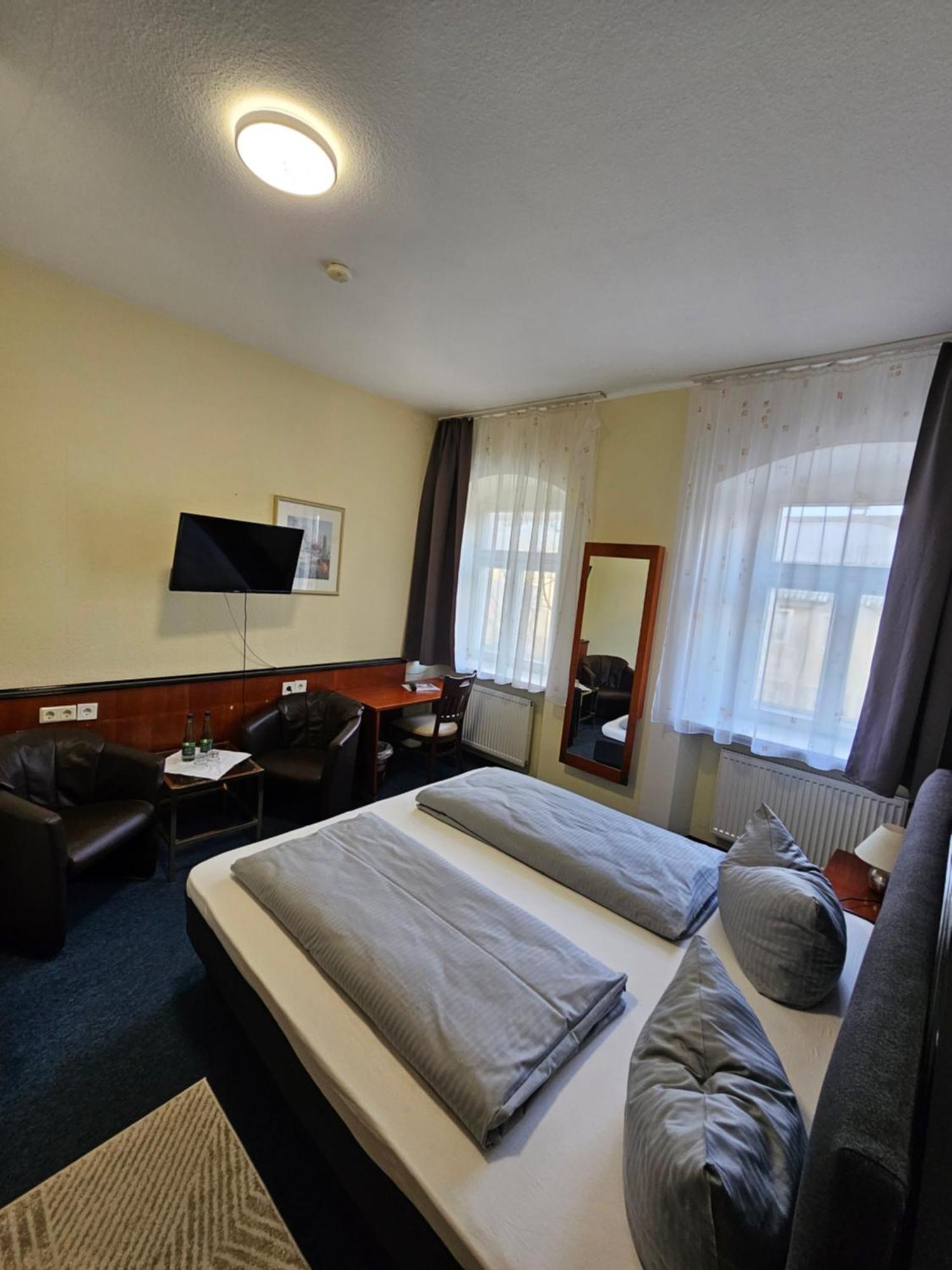Hotel & Restaurant Krone Rehau Esterno foto
